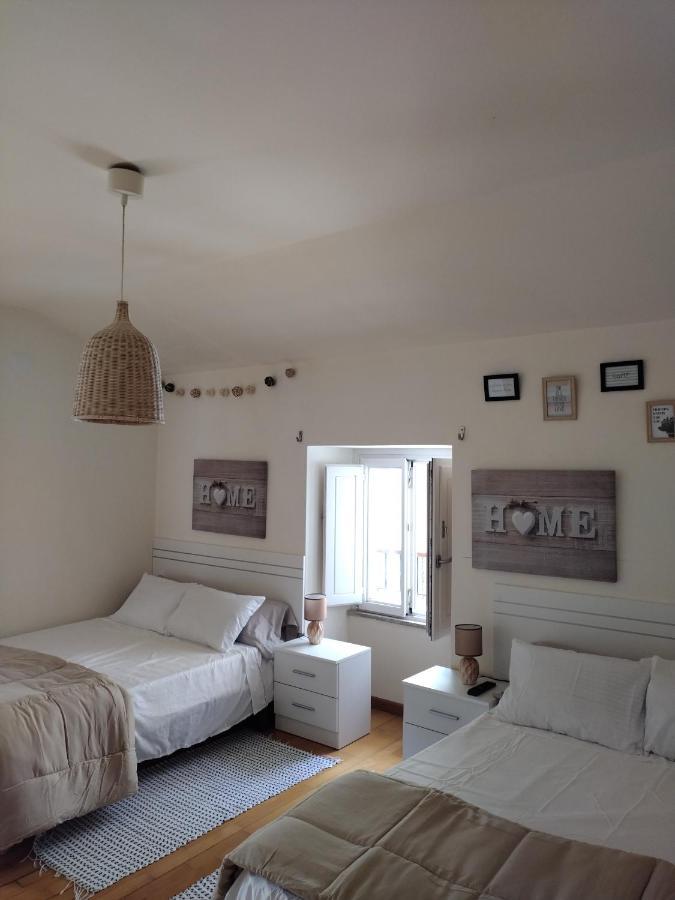Apartamentos A Parada Do Camino ปาดรอน ภายนอก รูปภาพ