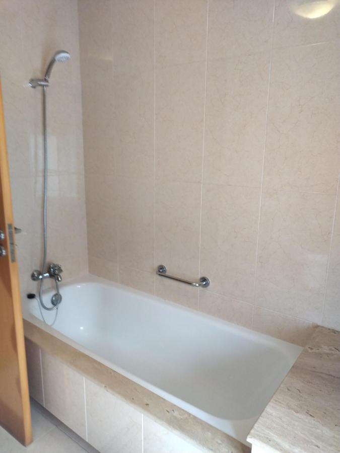 Apartamentos A Parada Do Camino ปาดรอน ภายนอก รูปภาพ